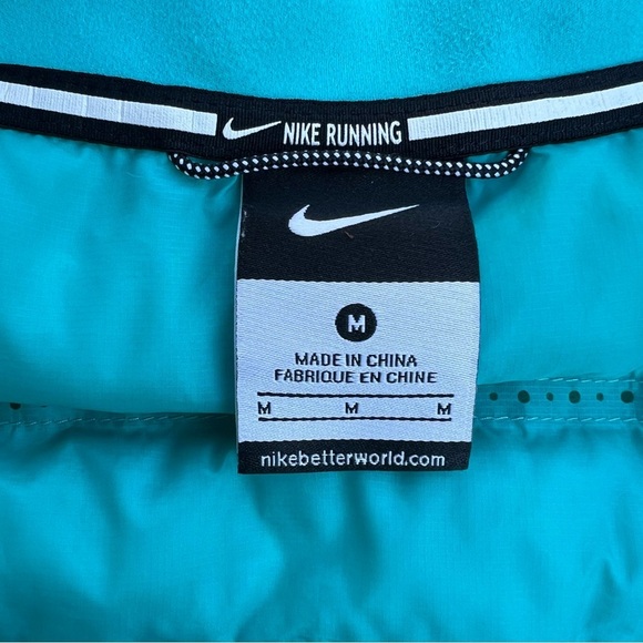 Nike Aeroloft 800 lightweight running jacket women's Size Medium - Picture 7 of 9